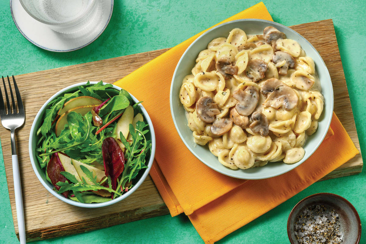 One-Pot Garlicky Mushroom & Chicken Orecchiette