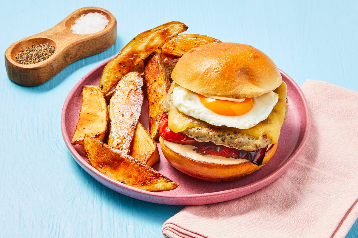 Chicken Sausage & Egg Breakfast Sandos