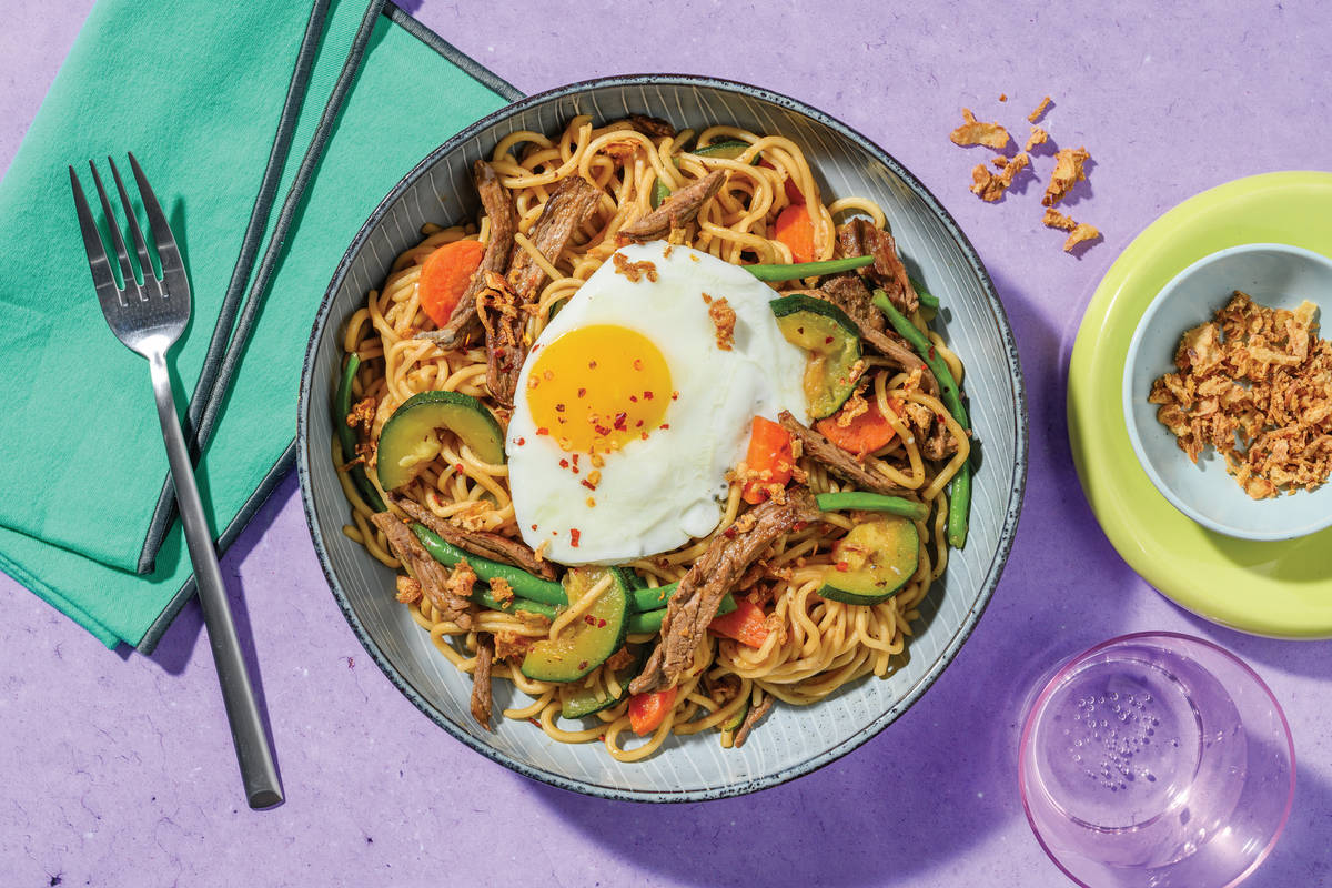 Double Pulled Beef Brisket Mie Goreng