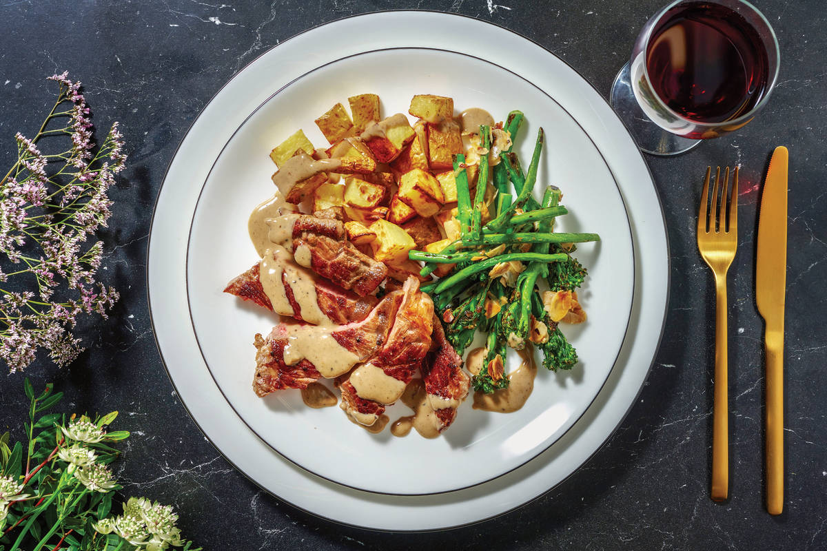 Venison Steak & Peppercorn Sauce