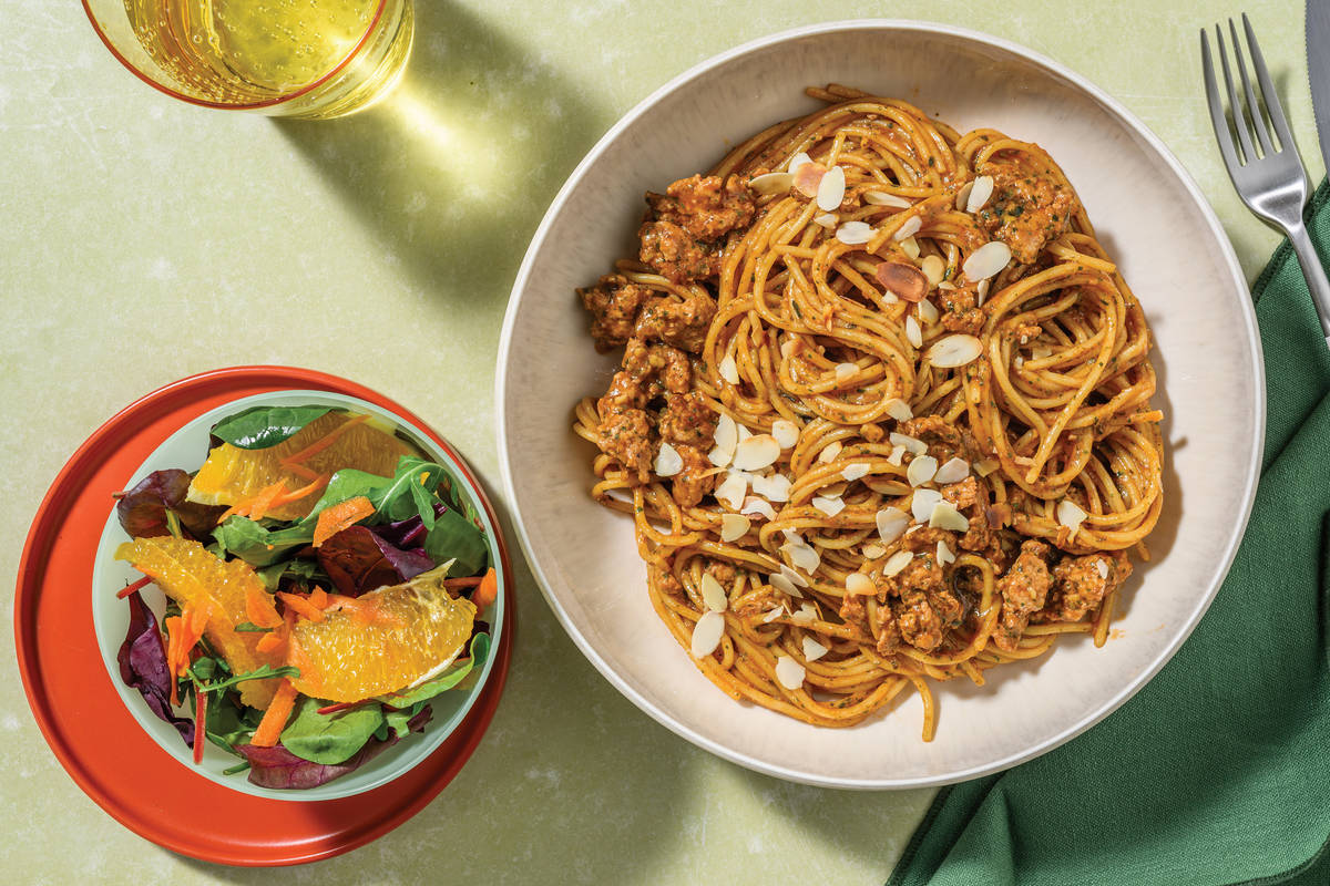 Plant-Based Mince & Basil Pesto Spaghetti