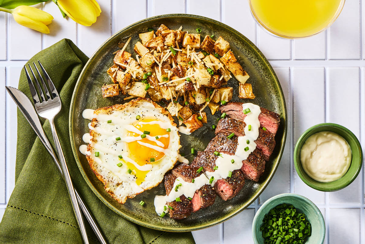 Garlic Butter-Basted Steak & Eggs