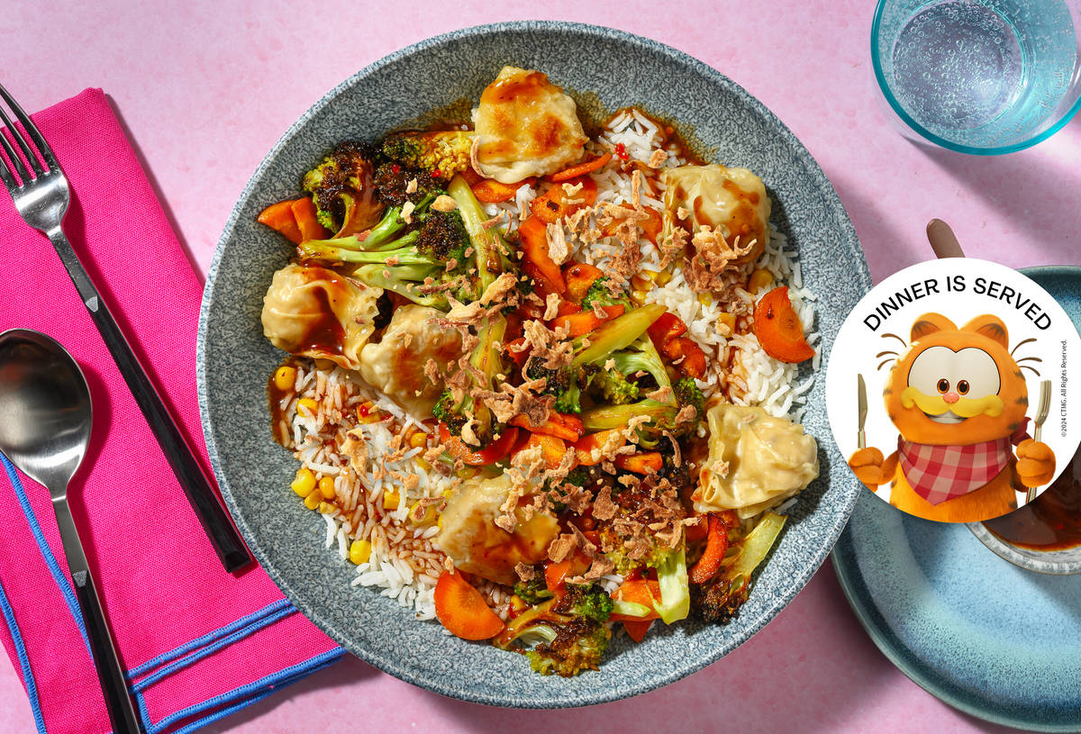 Golden Prawn Wontons & Spinach Rice