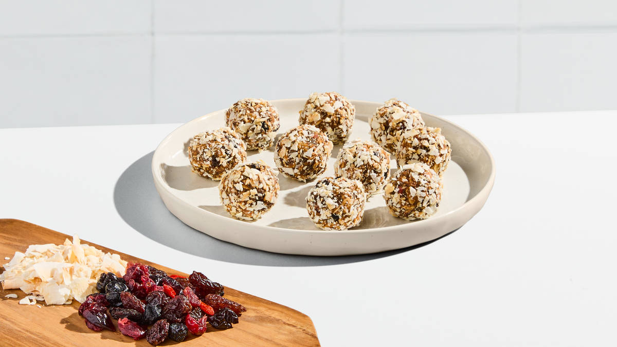 Peanut Butter Berry Chia Bites