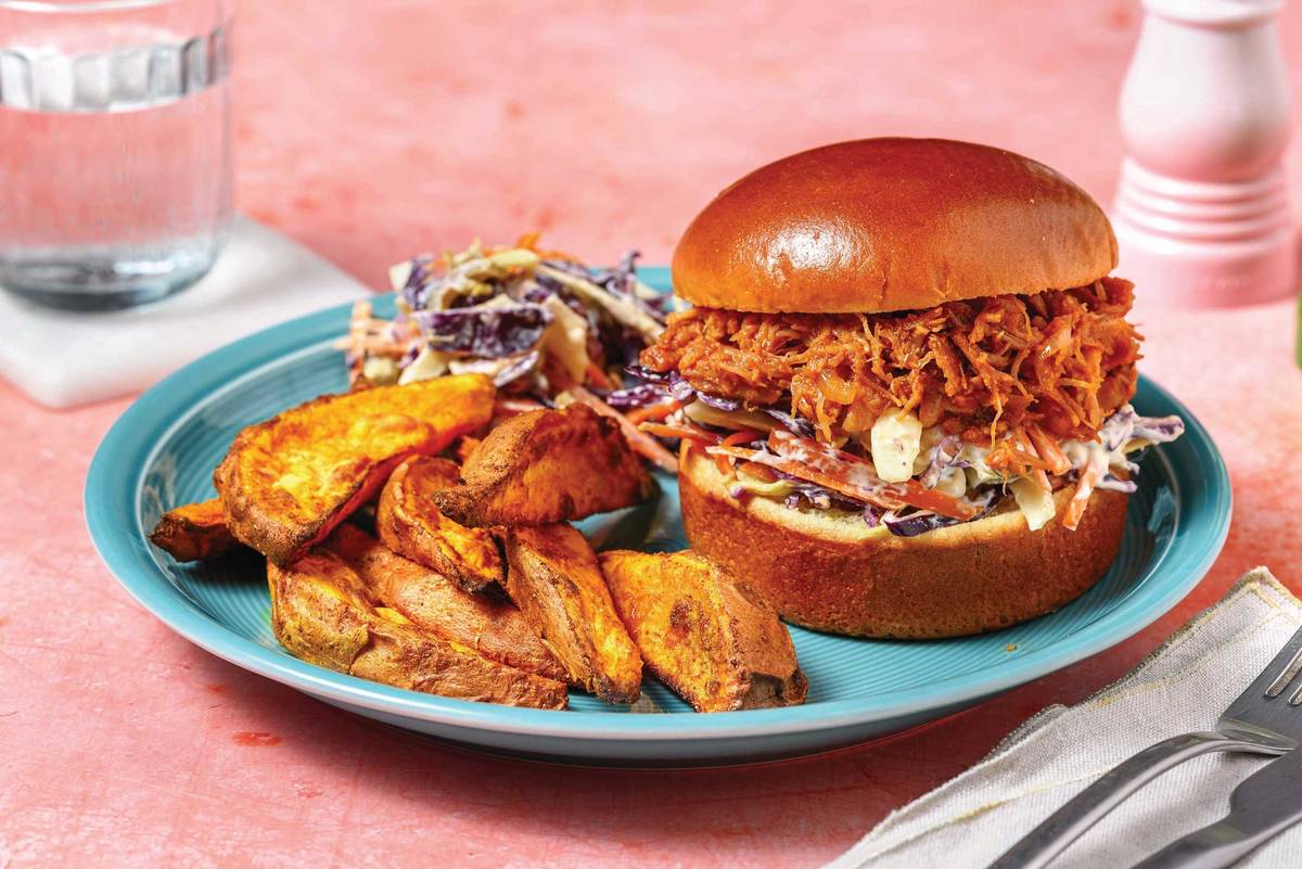 Pulled Pork, Haloumi & Jalapeño Burger