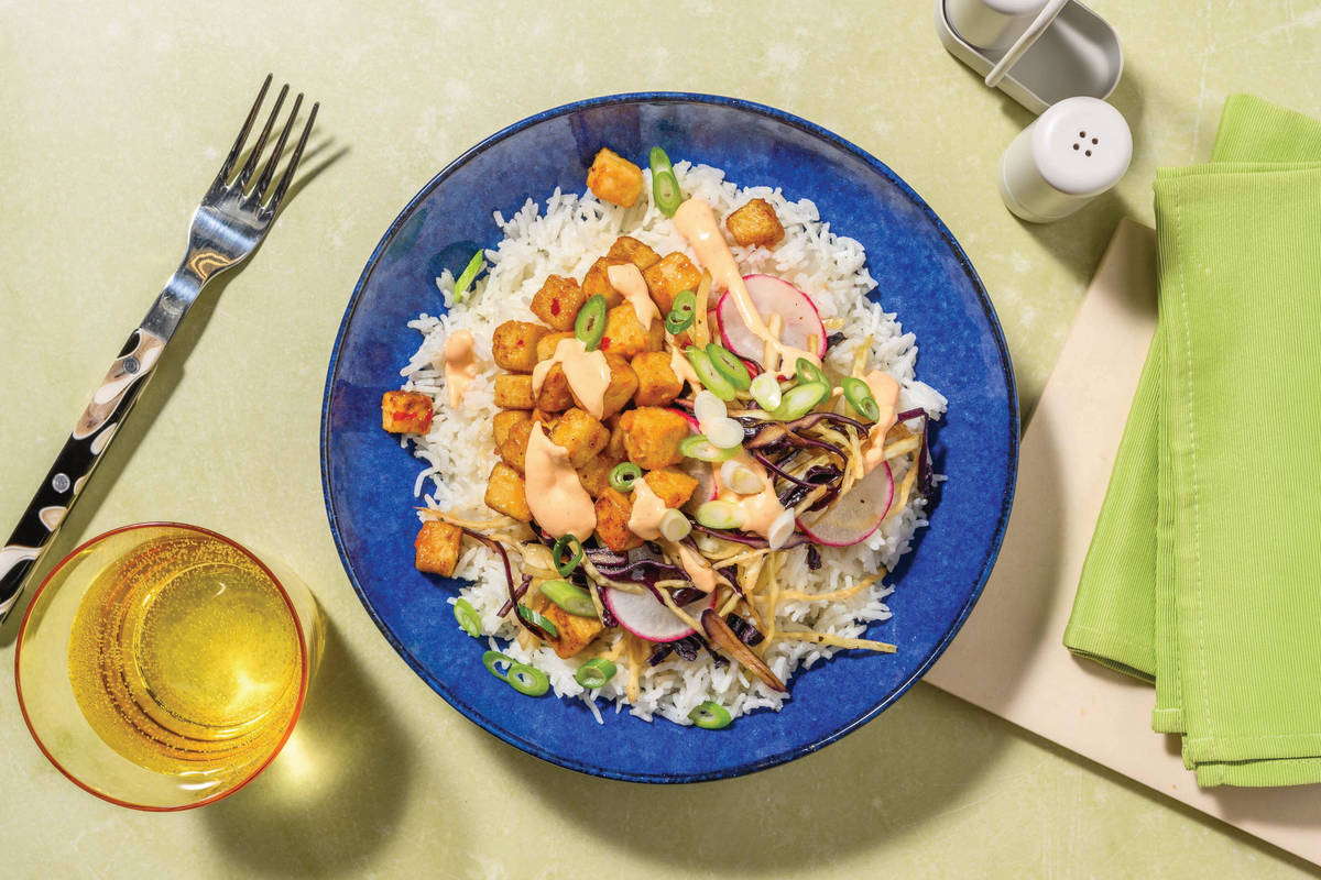 Chicken & Sweet Chilli-Glazed Tofu Poke Bowl