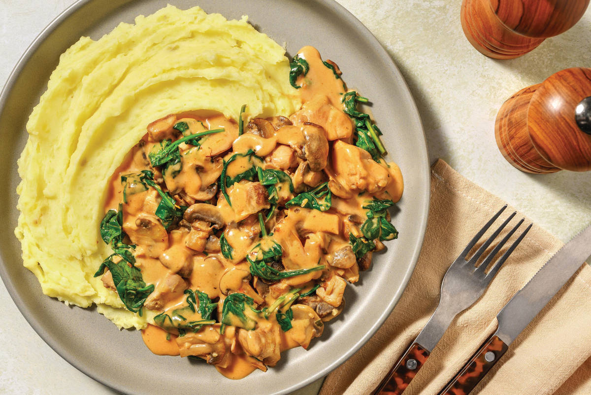 Bacon, Chicken & Mushroom Stroganoff