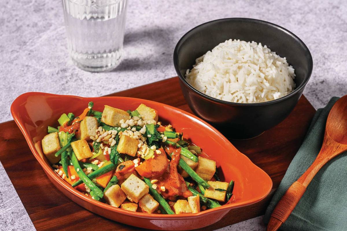 Tofu Stir Fry & Coconut Sauce