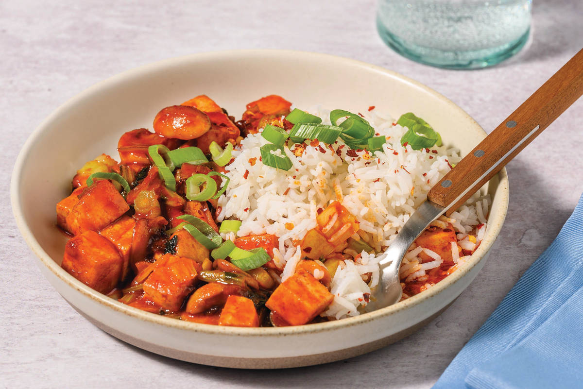 Tom Yum Beef, Tofu & Garlic Rice