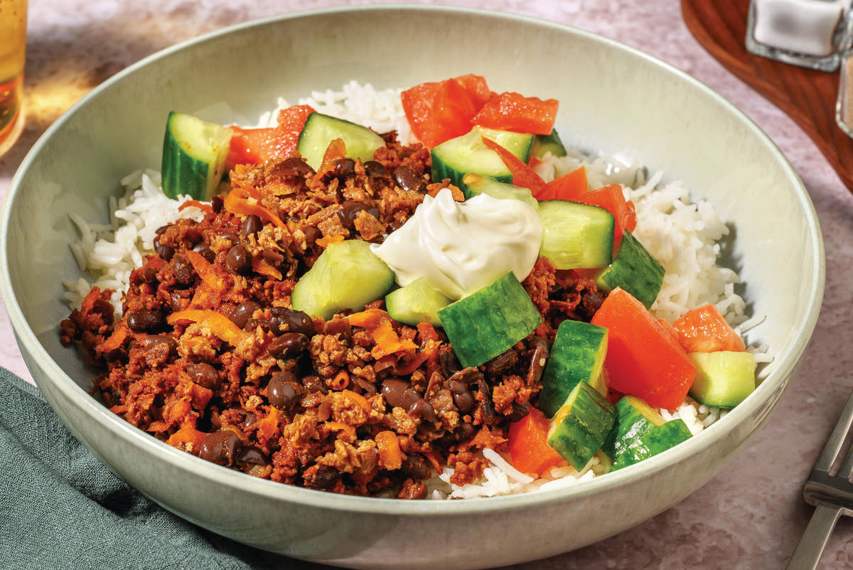 Cheesy Mexican Veggie Mince & Black Bean Chilli