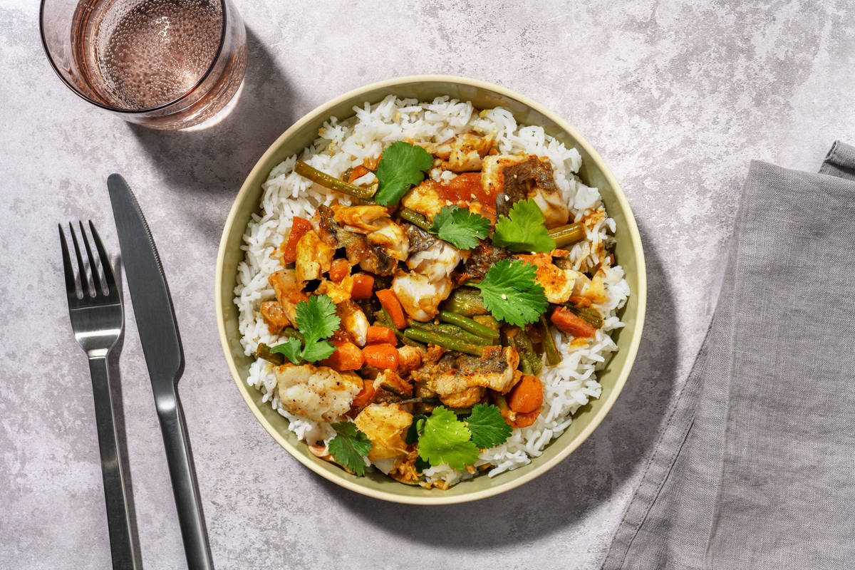 Golden Coconut Fish, Prawn & Veggie Curry