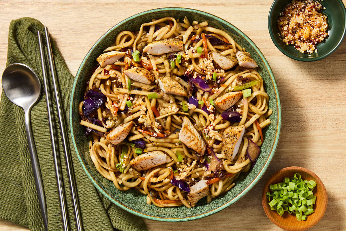 Chinese-Style Speedy Chicken Ramen Noodles