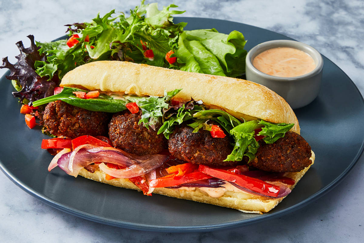 Sandwich fromagé aux boulettes Beyond Meat® façon sud-ouest