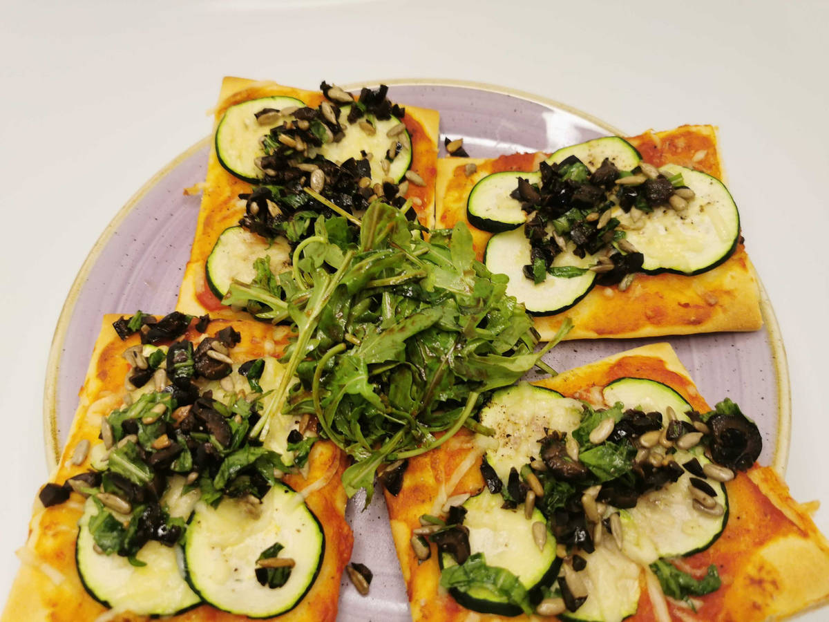 Veggie Pizza-Ecken Calabrese 
