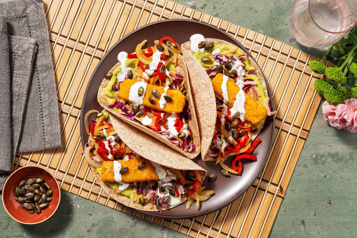 Vegan vistaco's met rodekool en guacamole