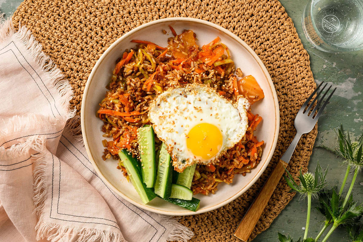 Kimchi fried rice met veggie gehakt