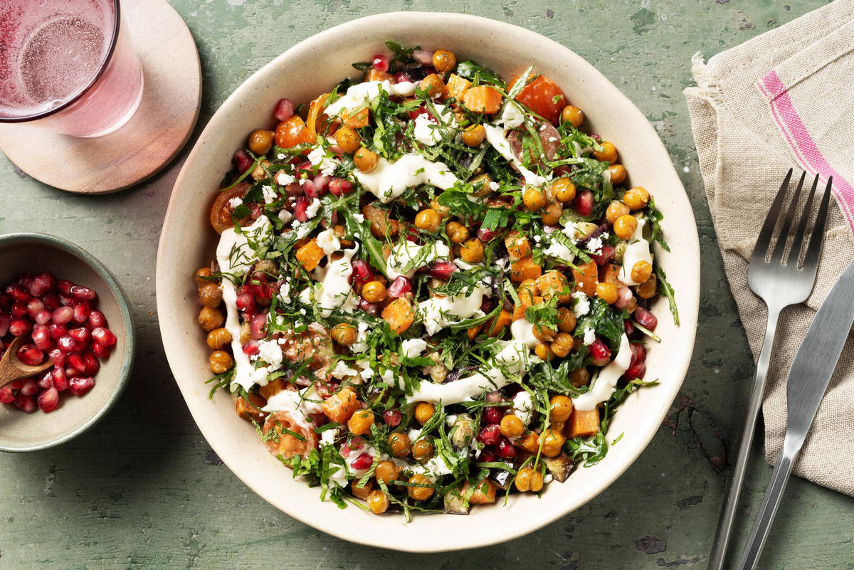 Salade met kikkererwten en zoete aardappel