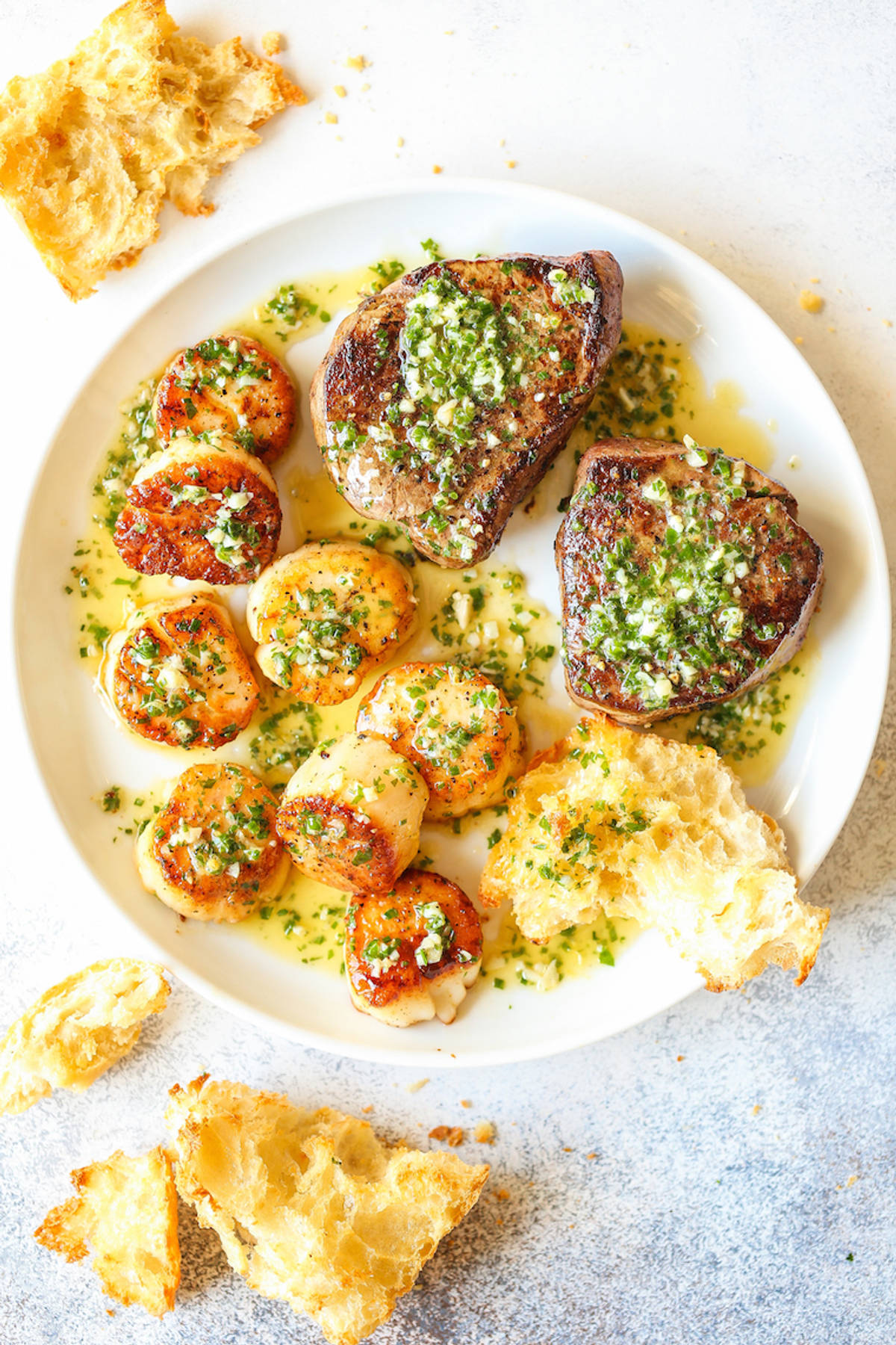 Steaks and White Wine Scallops