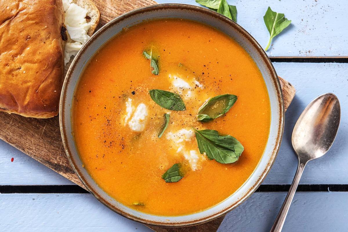 Veggie + protein -  Soupe de carotte, tomate et boulettes de viande