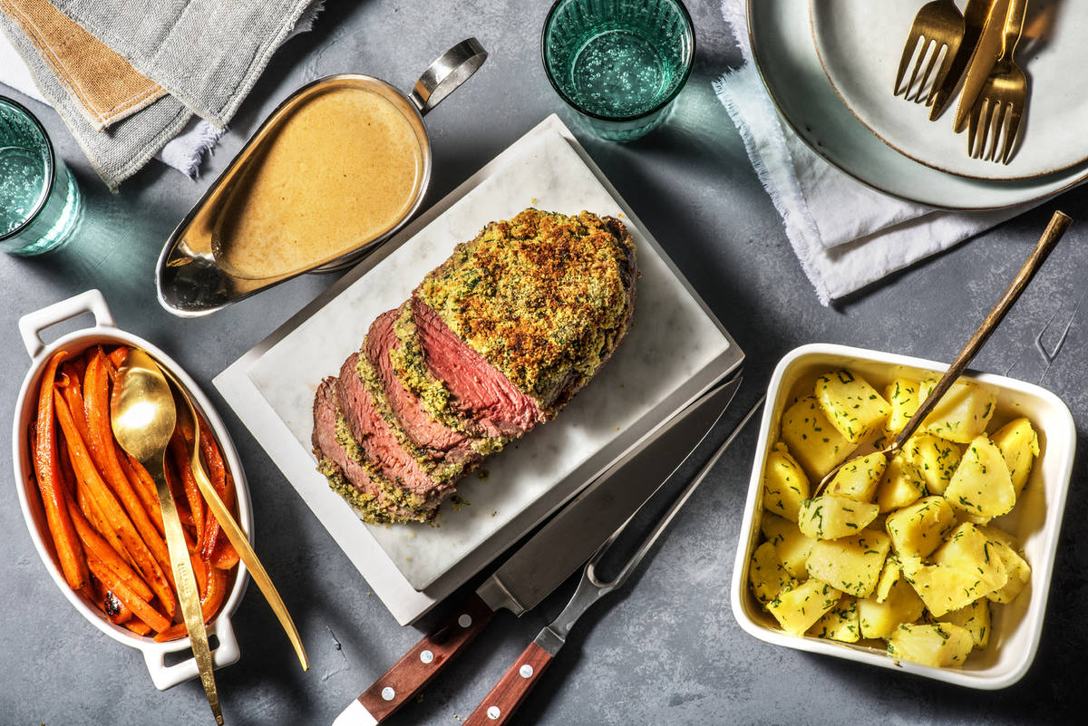 Rinderbraten mit Kräuter-Senf-Kruste
