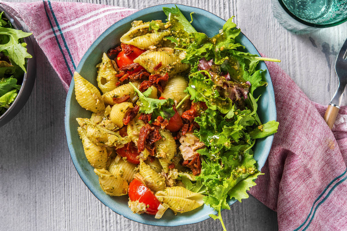 Conchiglie in tonijn-pestosaus