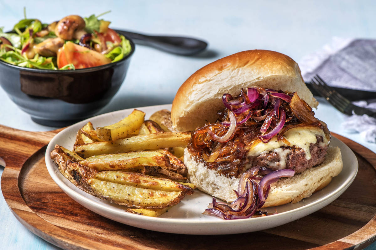 Burger de bœuf, emmental & oignons confits