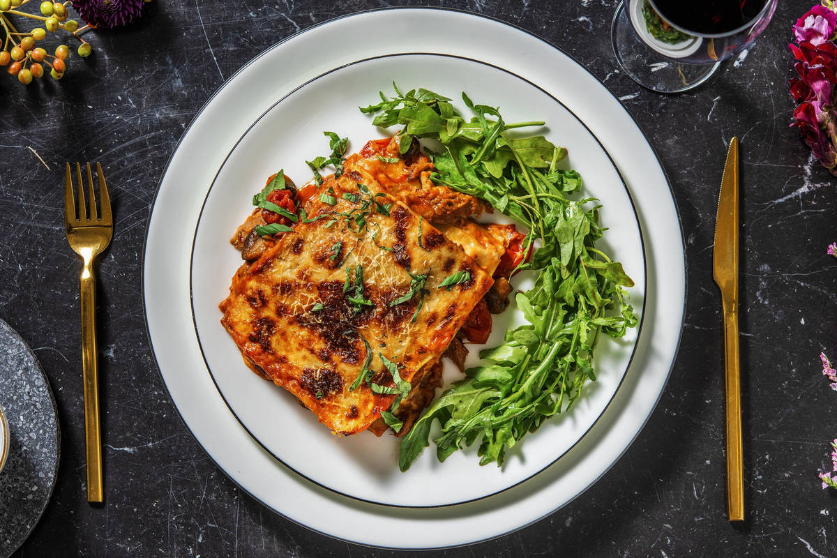 Lasagnes de confit de canard à la sauce tomate
