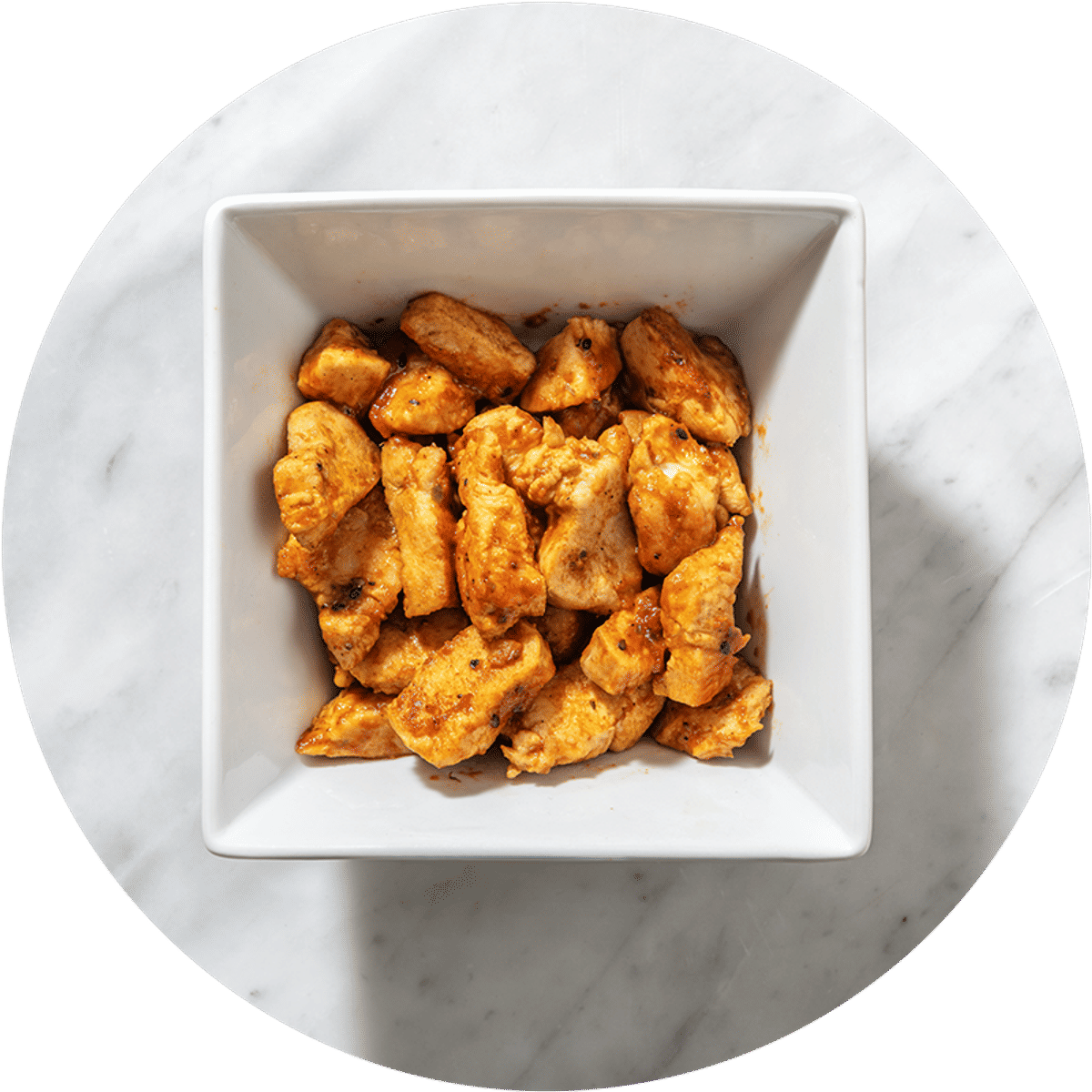 Dés de poulet saté en extra