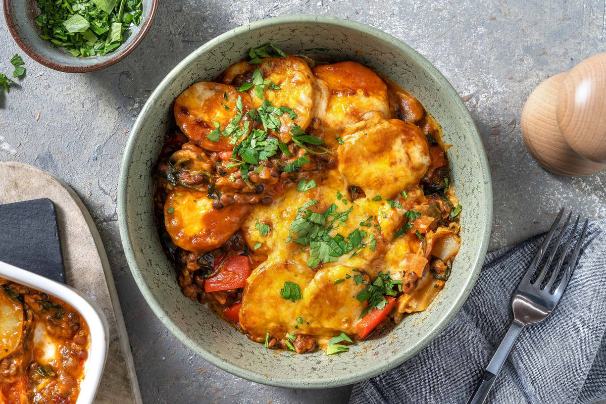 Linsenauflauf mit extra Bio-Schweinefilet und Käse-Kartoffel-Haube
