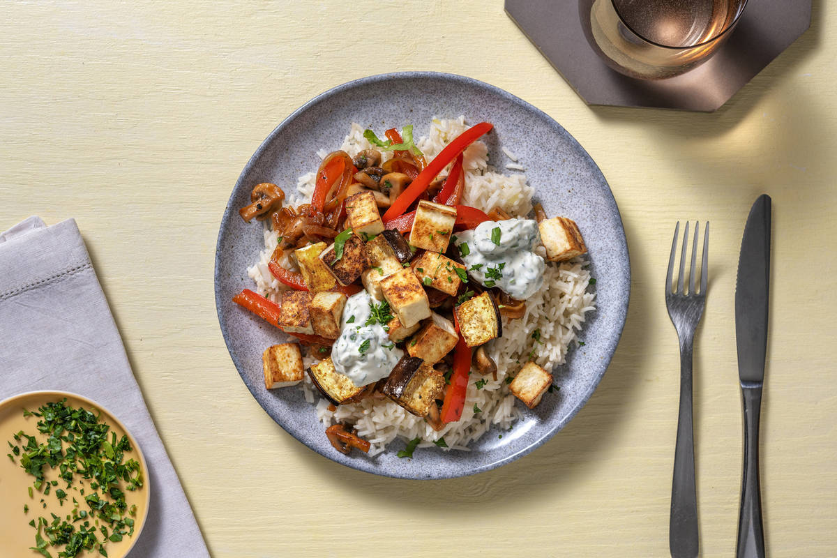 Sauté de légumes à l'orientale avec fromage à griller & riz