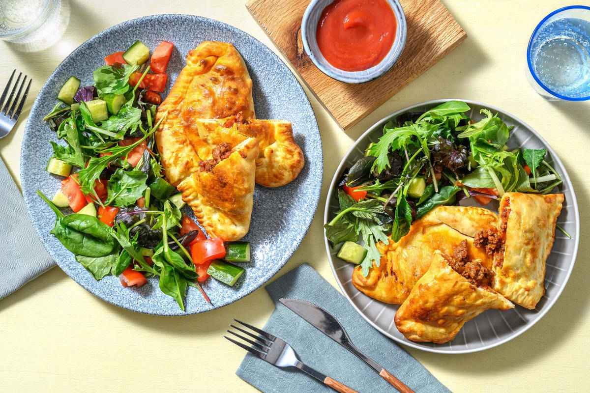 Beef & Paprika Pirogs