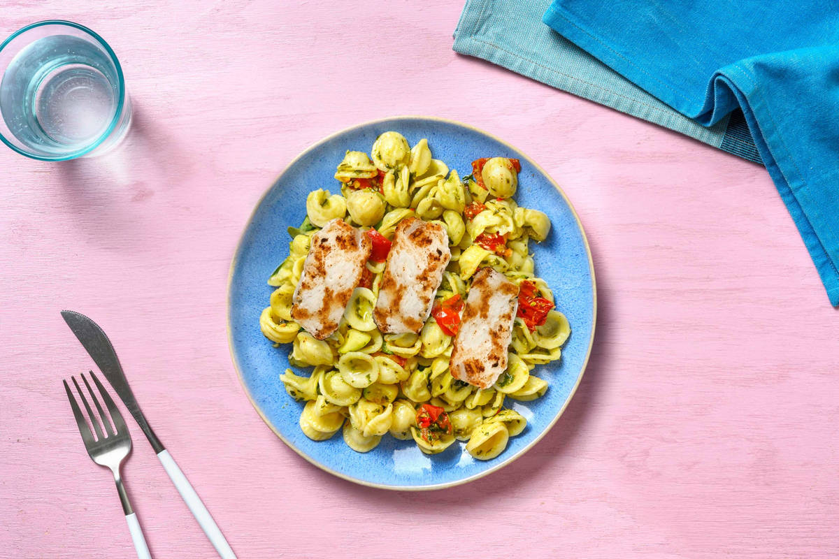 Orecchiette au pesto et fromage à griller