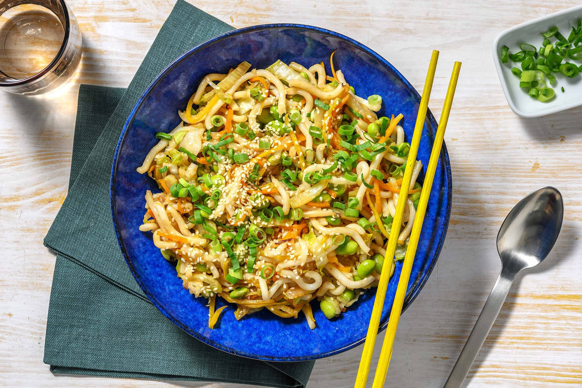 Nouilles udon sautées aux edamame & sésame