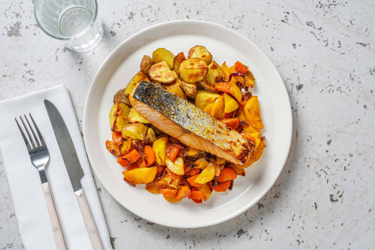 Zalmfilet in honing-mosterdsaus met krieltjes