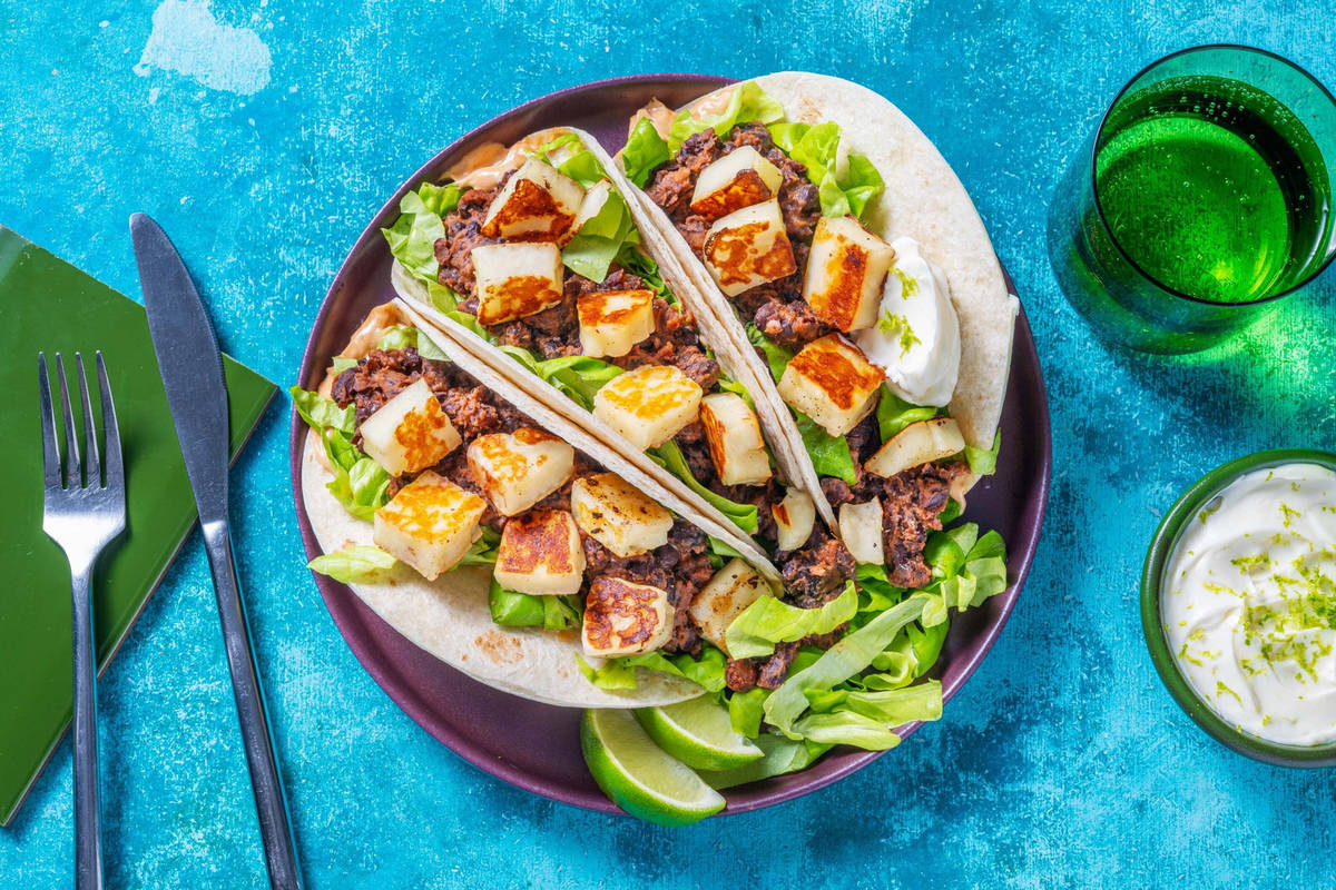 Tacos veggie di halloumi e fagioli rossi