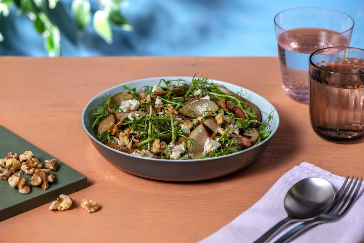 Bacon, Pear and Blue Cheese Salad