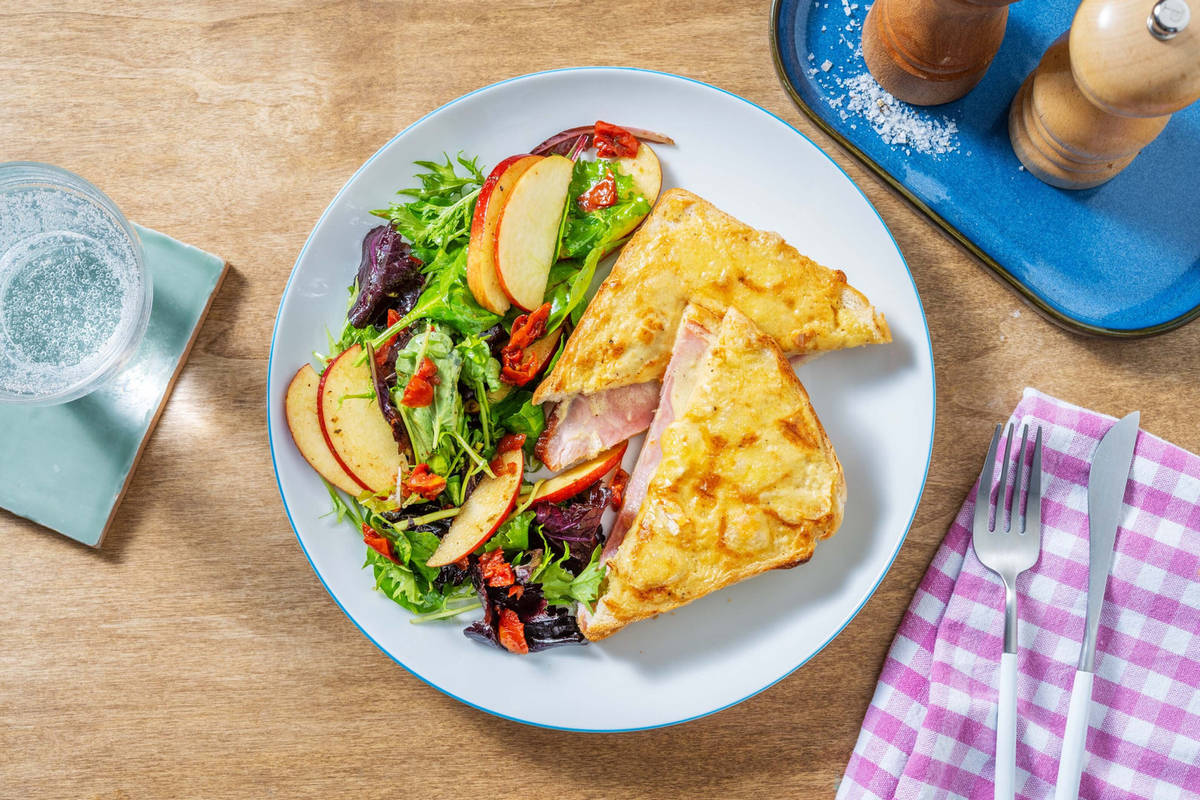 Croque-monsieur au jambon & salade