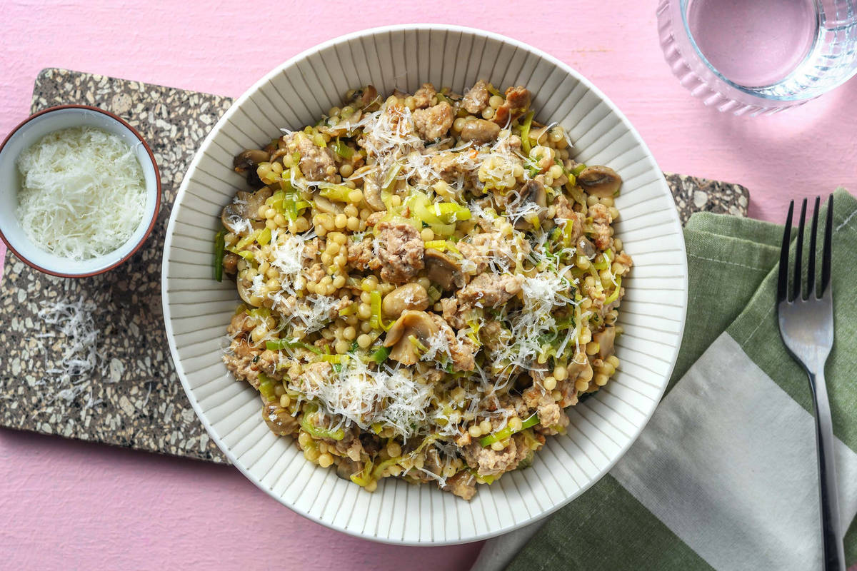 Couscous perlato alla salsiccia e funghi