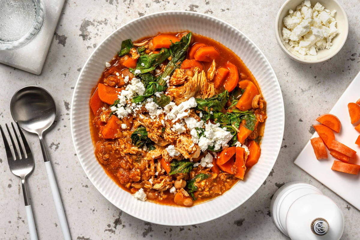 Soupe orientale au poulet effiloché