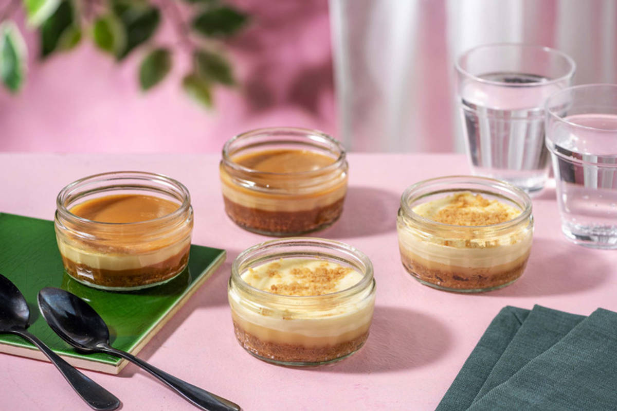 Gü Salted Caramel Cheesecakes and Zesty Lemon Cheesecakes Variety Bundle