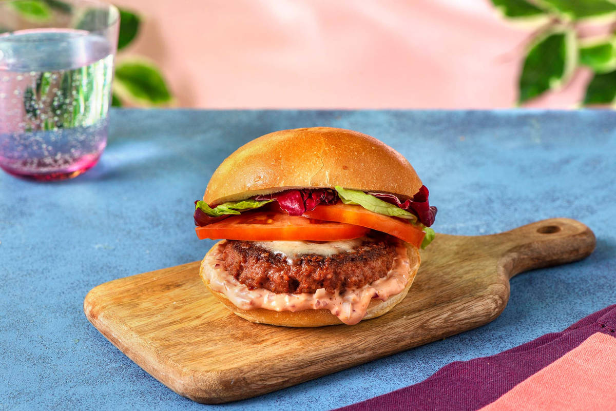Burger végétarien sur pain brioché et sauce au whisky