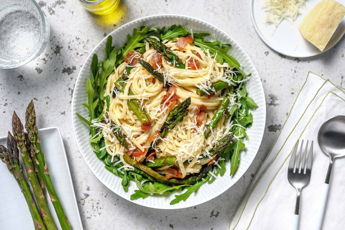Linguine à la ricotta, asperges & lardons