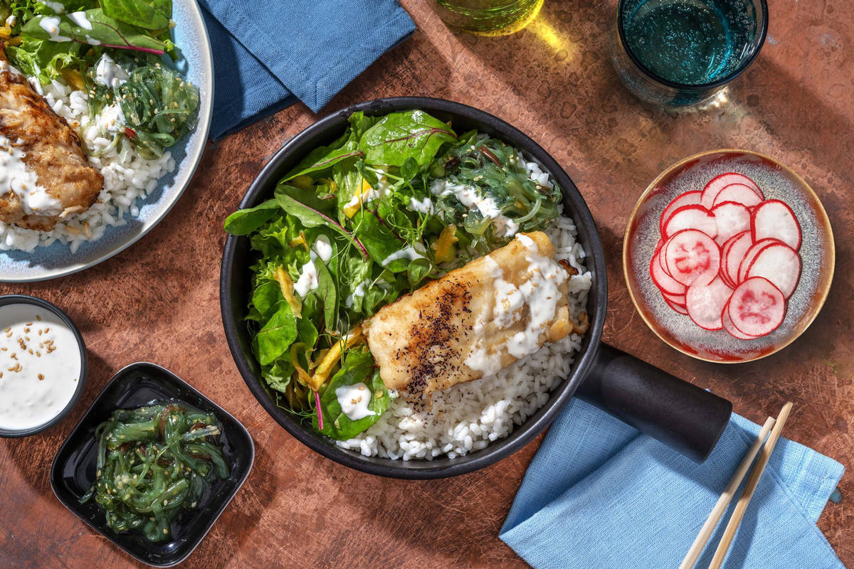 Japanse stijl kabeljauwfilet met zeewiersalade