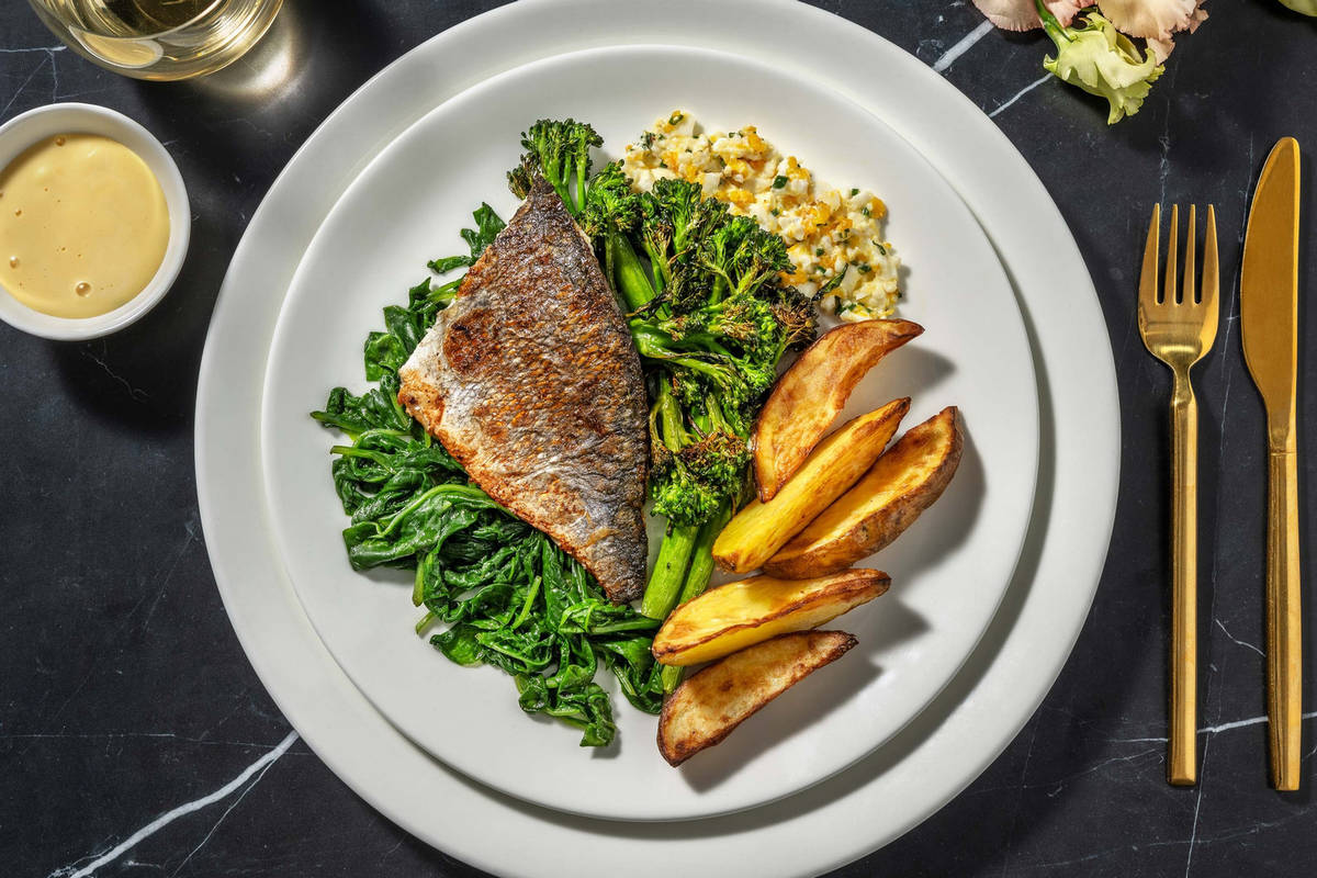 Doradefilet met hollandaisesaus en broccolini