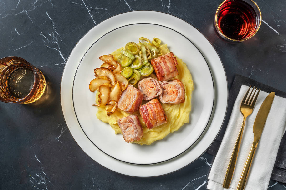 Rollé di salmone e pancetta croccante