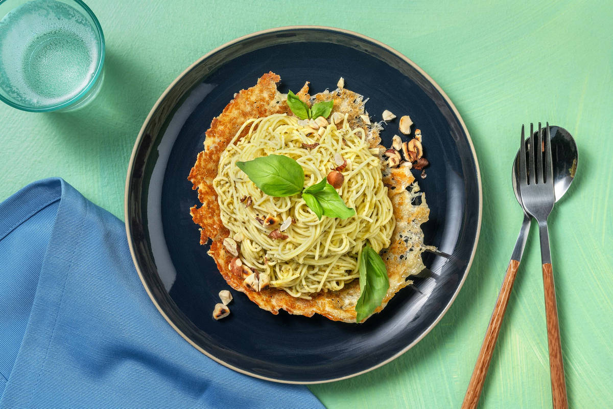 Taglierini all'uovo al pesto di basilico 