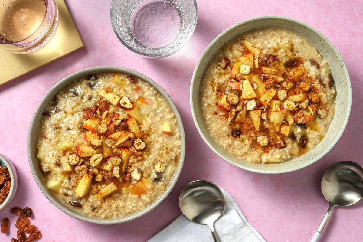 Apple, Raisin and Cinnamon Porridge 