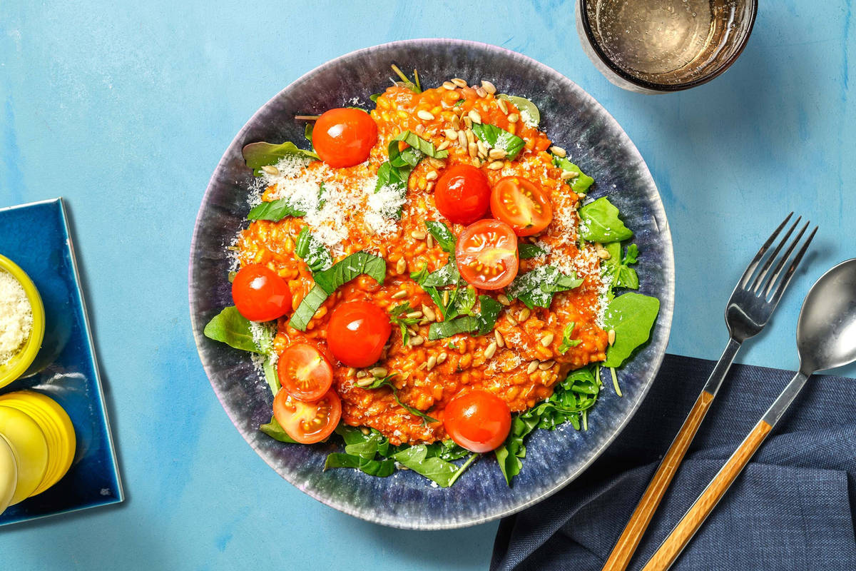 Risotto à la tomate, au lait de coco et basilic