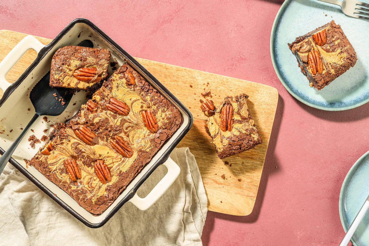 Schokoladiger Brownie mit Erdnussbutter-Swirl