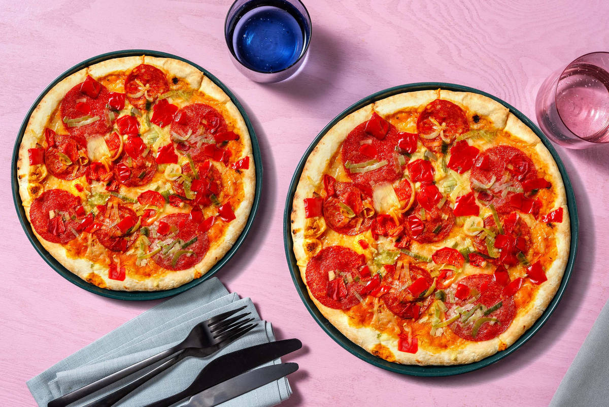 Pizza salami speciaal - Double portion